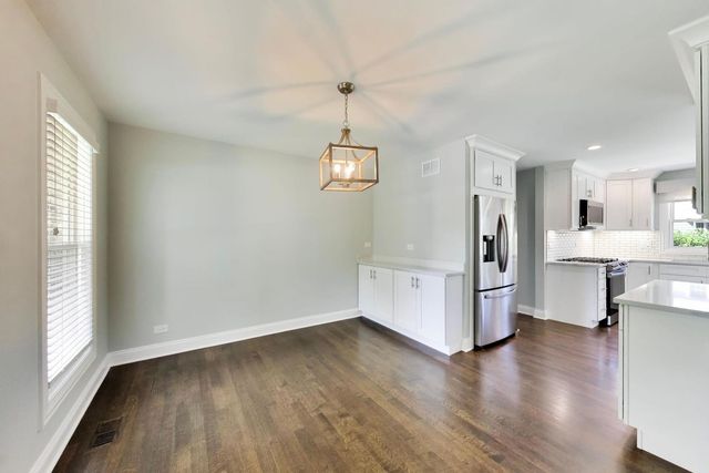 5502 Groveside Lane, Rolling Meadows, IL 60008
