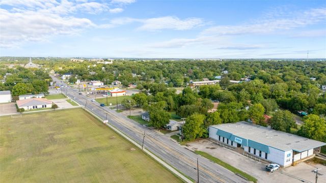 620 E 6th Ave, Belton, TX 76513