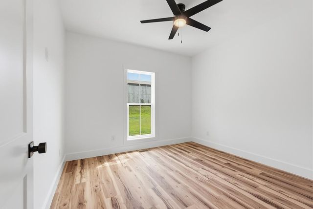 1741 Old Highway 52, Lafayette, TN 37083