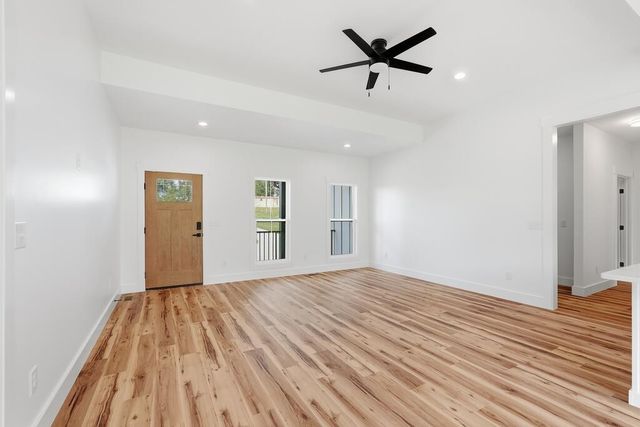 1741 Old Highway 52, Lafayette, TN 37083