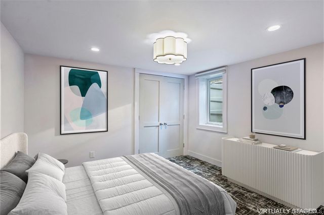 34 Wooleys Lane, Great Neck, NY 11023