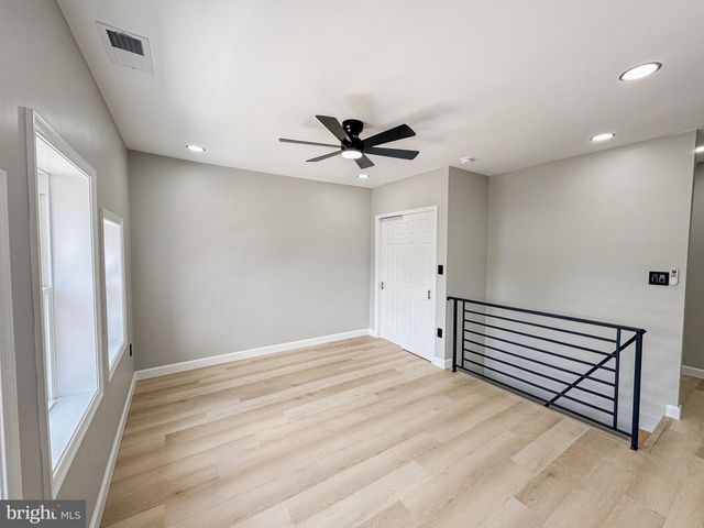 350 N 61ST ST, Philadelphia, PA 19139