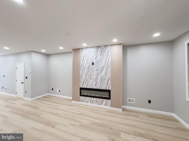 350 N 61ST ST, Philadelphia, PA 19139