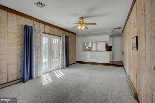 11 S 3RD ST, Dillsburg, PA 17019
