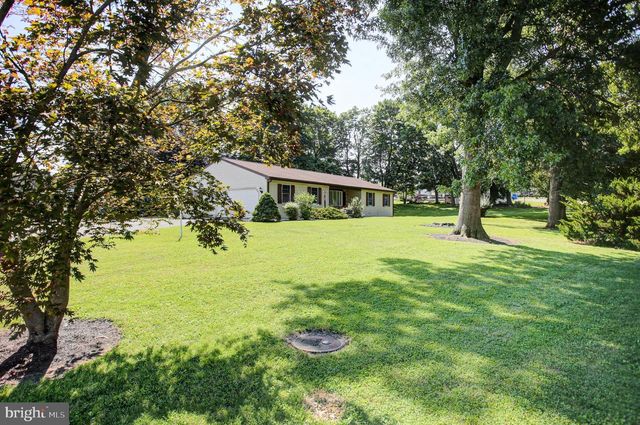 11 S 3RD ST, Dillsburg, PA 17019