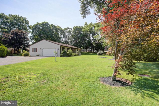 11 S 3RD ST, Dillsburg, PA 17019