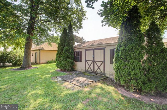 11 S 3RD ST, Dillsburg, PA 17019