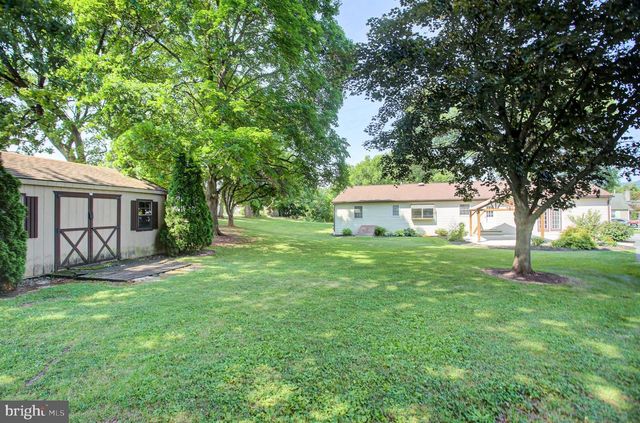 11 S 3RD ST, Dillsburg, PA 17019