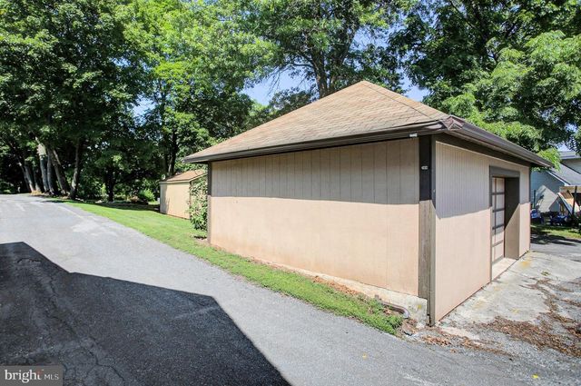 11 S 3RD ST, Dillsburg, PA 17019