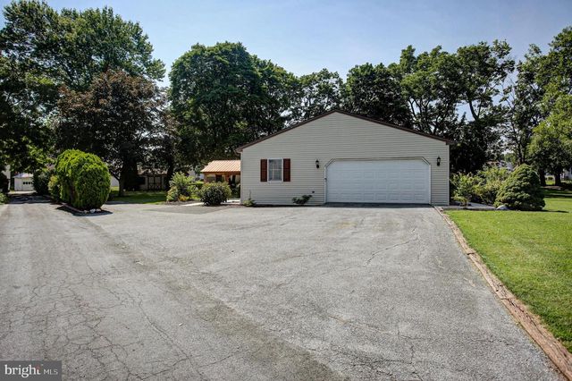11 S 3RD ST, Dillsburg, PA 17019