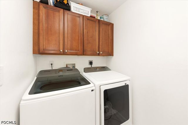 3414 Hancock Bridge PKWY 403, North Fort Myers, FL 33903
