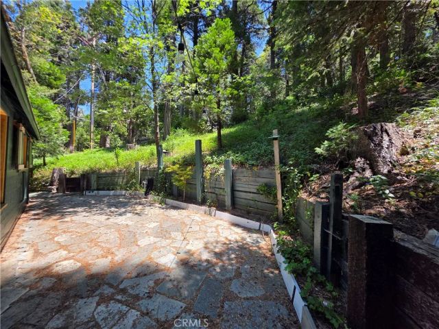 606 Crest Estates Drive, Lake Arrowhead, CA 92352