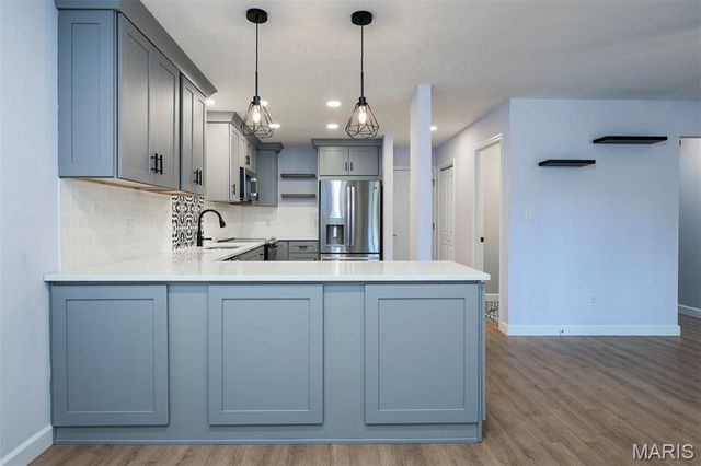 1308 Holgate Drive E1, Ballwin, MO 63021