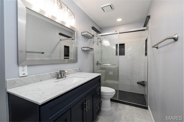 1308 Holgate Drive E1, Ballwin, MO 63021