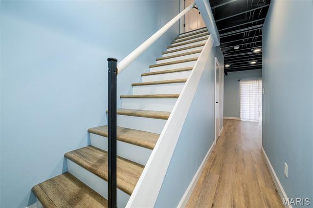 1308 Holgate Drive E1, Ballwin, MO 63021