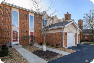 1308 Holgate Drive E1, Ballwin, MO 63021