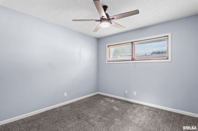 4 N OXFORD Road, Springfield, IL 62702