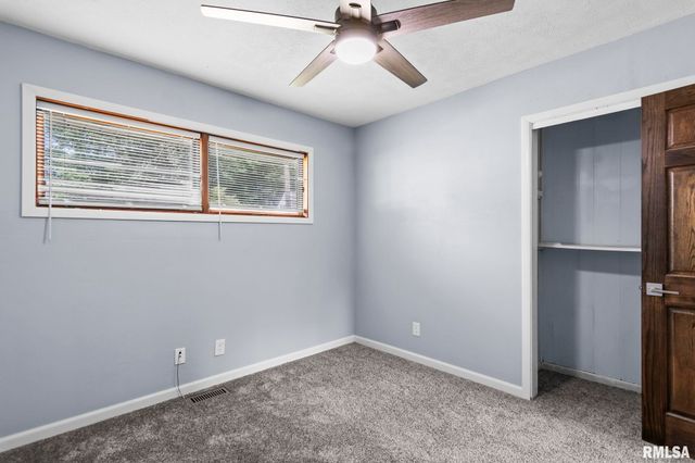 4 N OXFORD Road, Springfield, IL 62702