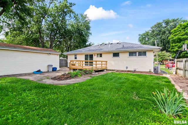 4 N OXFORD Road, Springfield, IL 62702