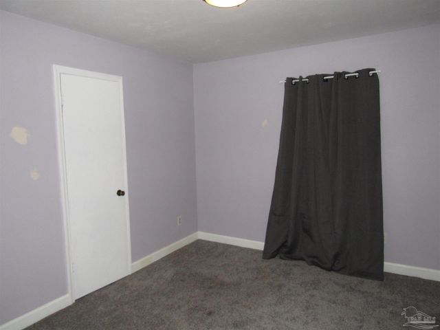 7804 Oak Forest Dr, Pensacola, FL 32514
