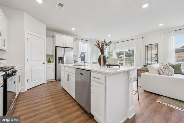 120 TRELLIS VIEW LN, Winchester, VA 22602