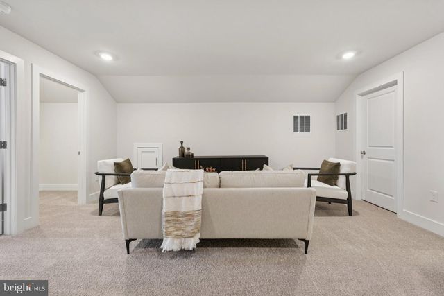 120 TRELLIS VIEW LN, Winchester, VA 22602