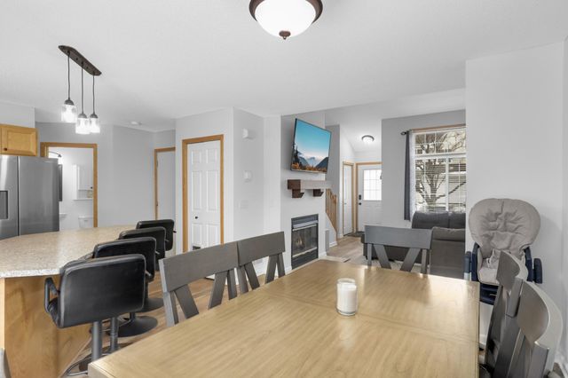 15357 Greenhaven Lane 102, Burnsville, MN 55306