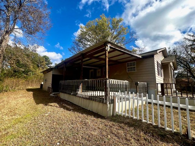 227 S McWhorter, Mineola, TX 75773