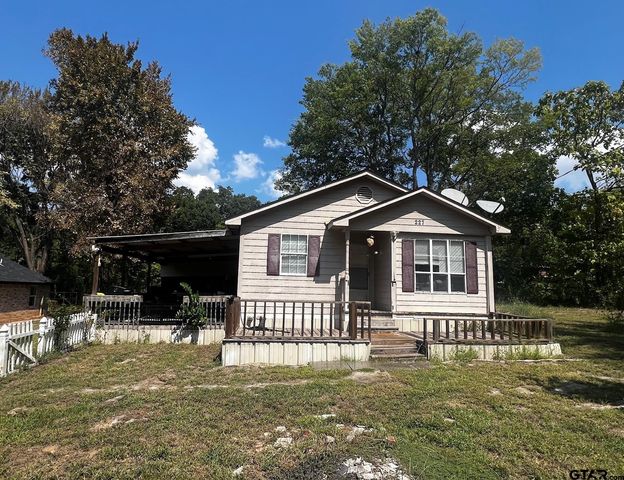 227 S McWhorter, Mineola, TX 75773