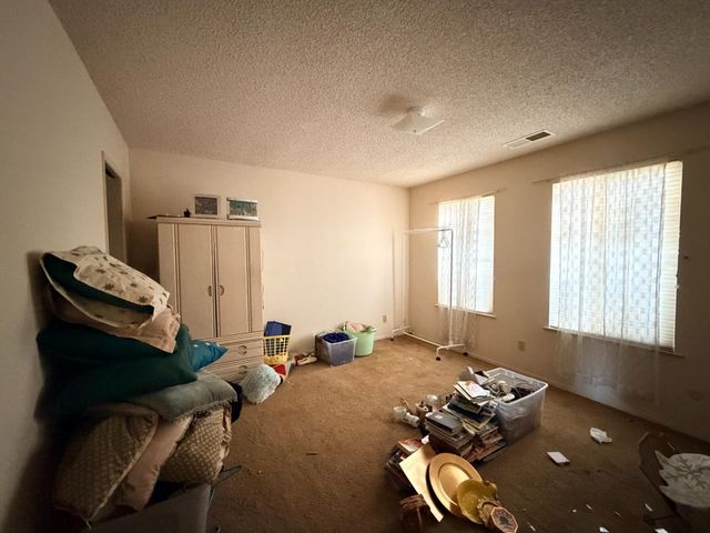 187 W Quincy Avenue, Fresno, CA 93711