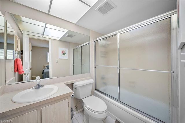 400 Forest Lakes BLVD 204, Naples, FL 34105