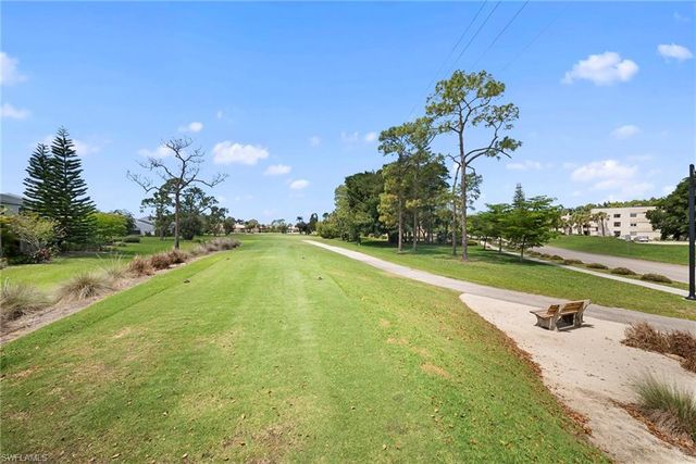 400 Forest Lakes BLVD 204, Naples, FL 34105