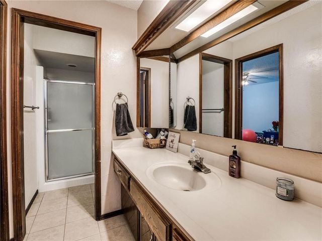9907 Mashburn Boulevard, Oklahoma City, OK 73162