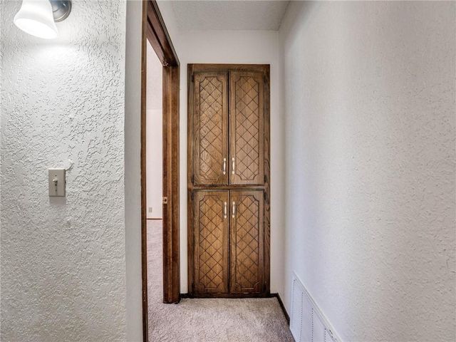 9907 Mashburn Boulevard, Oklahoma City, OK 73162