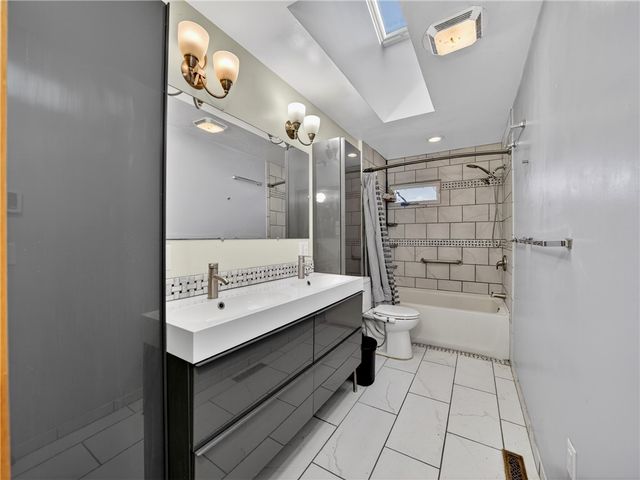 711 West 2nd Street, Elmira City, NY 14905