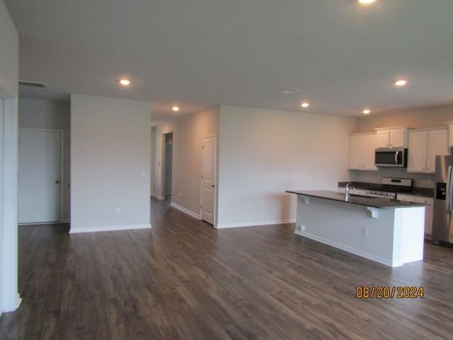 2155 Ainsley Dr., Little River, SC 29566