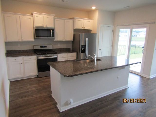 2155 Ainsley Dr., Little River, SC 29566