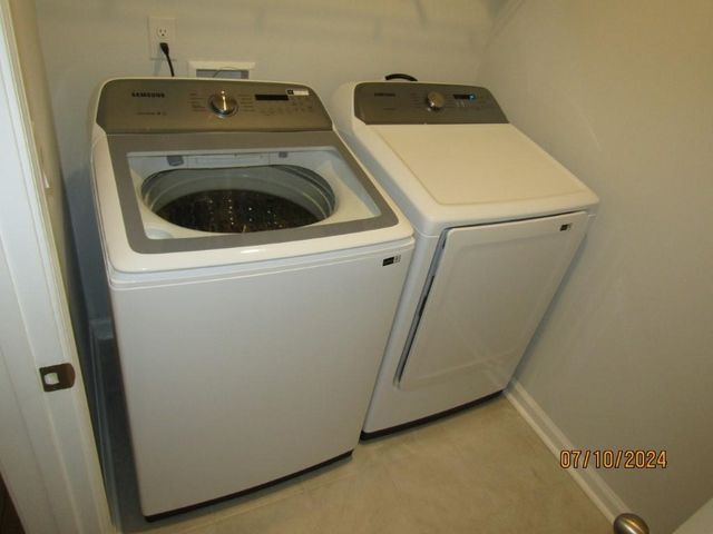 2155 Ainsley Dr., Little River, SC 29566