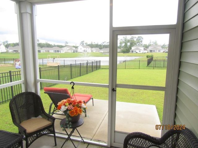 2155 Ainsley Dr., Little River, SC 29566