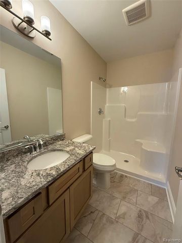 295 Canyon Creek Court 29, Howell, MI 48843