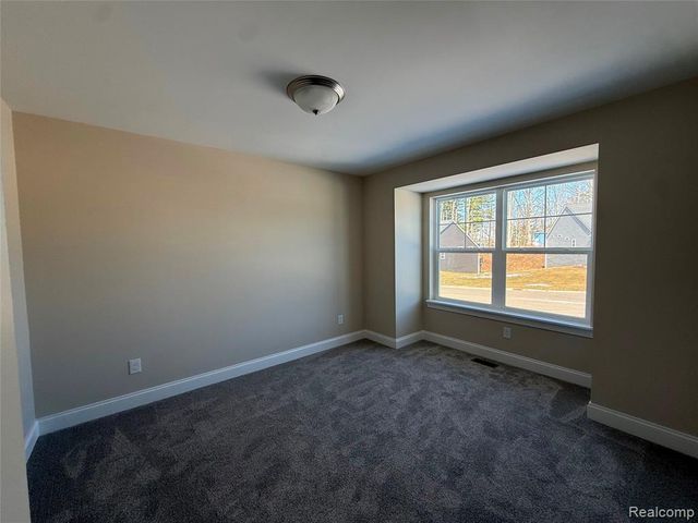 295 Canyon Creek Court 29, Howell, MI 48843