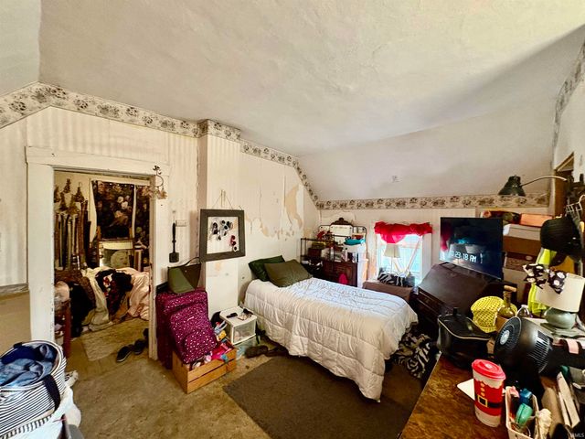 1128 W Cherry Street, Bluffton, IN 46714