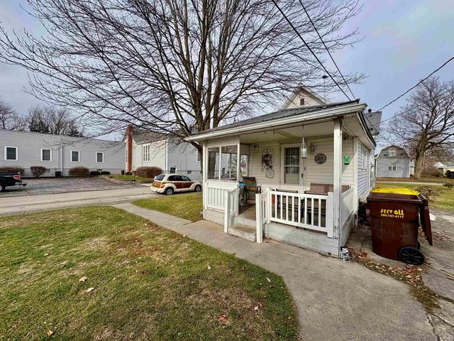 1128 W Cherry Street, Bluffton, IN 46714