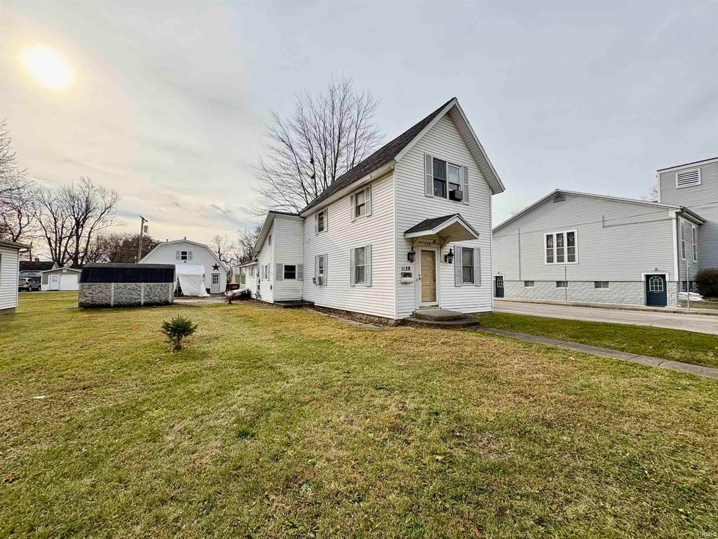 1128 W Cherry Street, Bluffton, IN 46714