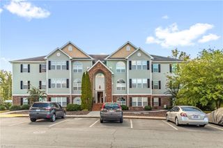 1620 Cherry Blossom Lane 204, Winston-salem, NC 27127