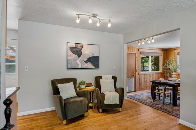 8213 N Whitehouse Dr, Spokane, WA 99208