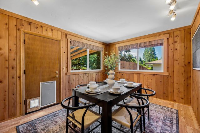 8213 N Whitehouse Dr, Spokane, WA 99208
