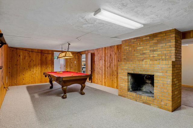 8213 N Whitehouse Dr, Spokane, WA 99208