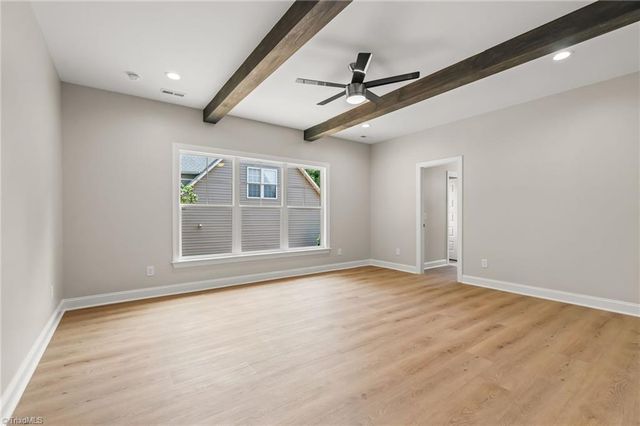 105 Kingsmill Court, Advance, NC 27006