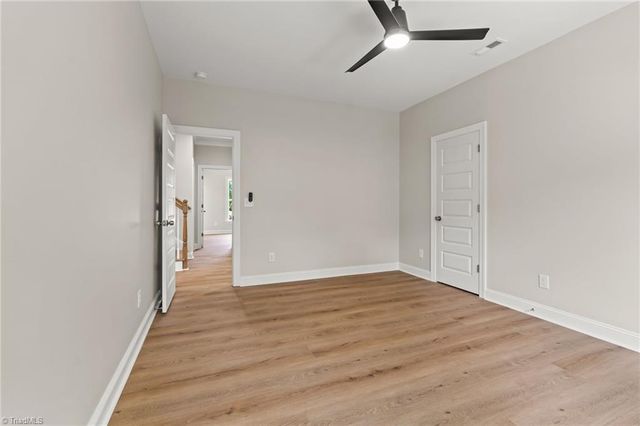 105 Kingsmill Court, Advance, NC 27006